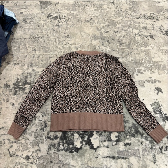 WHBM NWT Leopard Cardigan Sweater - Picture 4 of 6